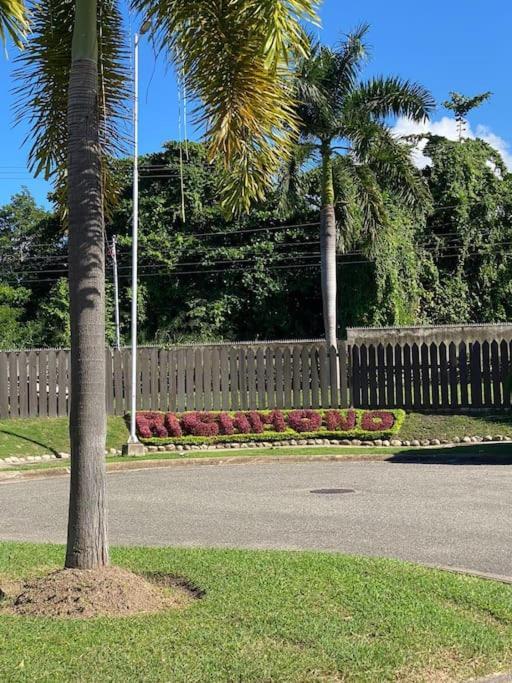 Sunset Palms & Villa Management Ltd Richmond Exterior photo